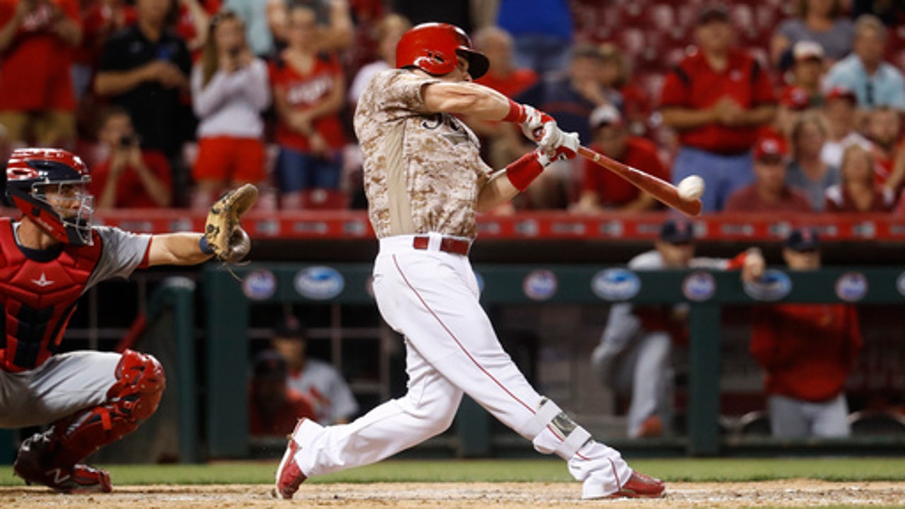 Scooter Gennett hits 4 home runs for Reds to tie MLB record (Jun 06, 2017)
